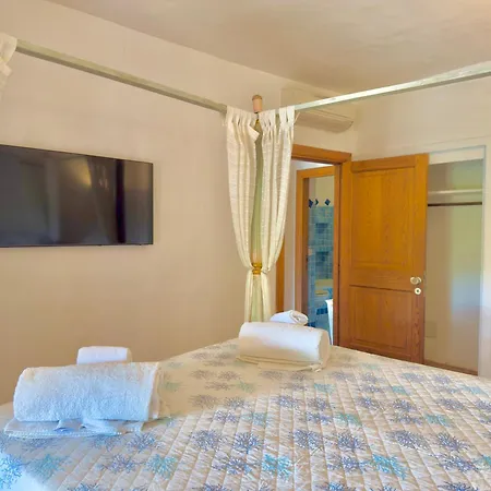 Willa Sul Campo Di Golf Con Piscina Riscaldata 10 Pax