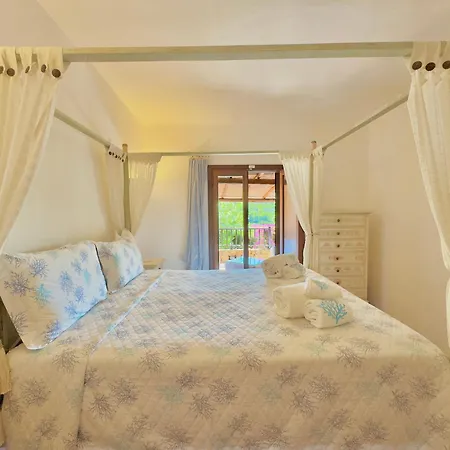 Sul Campo Di Golf Con Piscina Riscaldata 10 Pax * Porto Cervo