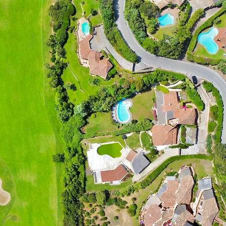 Βίλα Sul Campo Di Golf Con Piscina Riscaldata 10 Pax