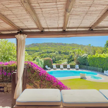 Βίλα Sul Campo Di Golf Con Piscina Riscaldata 10 Pax