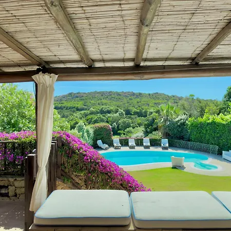 With Pool - Sleeps 10 - Pevero Golf - By Coral Villa