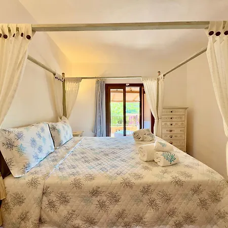 Sul Campo Di Golf Con Piscina Riscaldata 10 Pax * Porto Cervo
